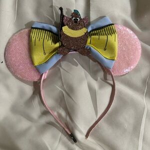 Disney Minnie Mouse ears